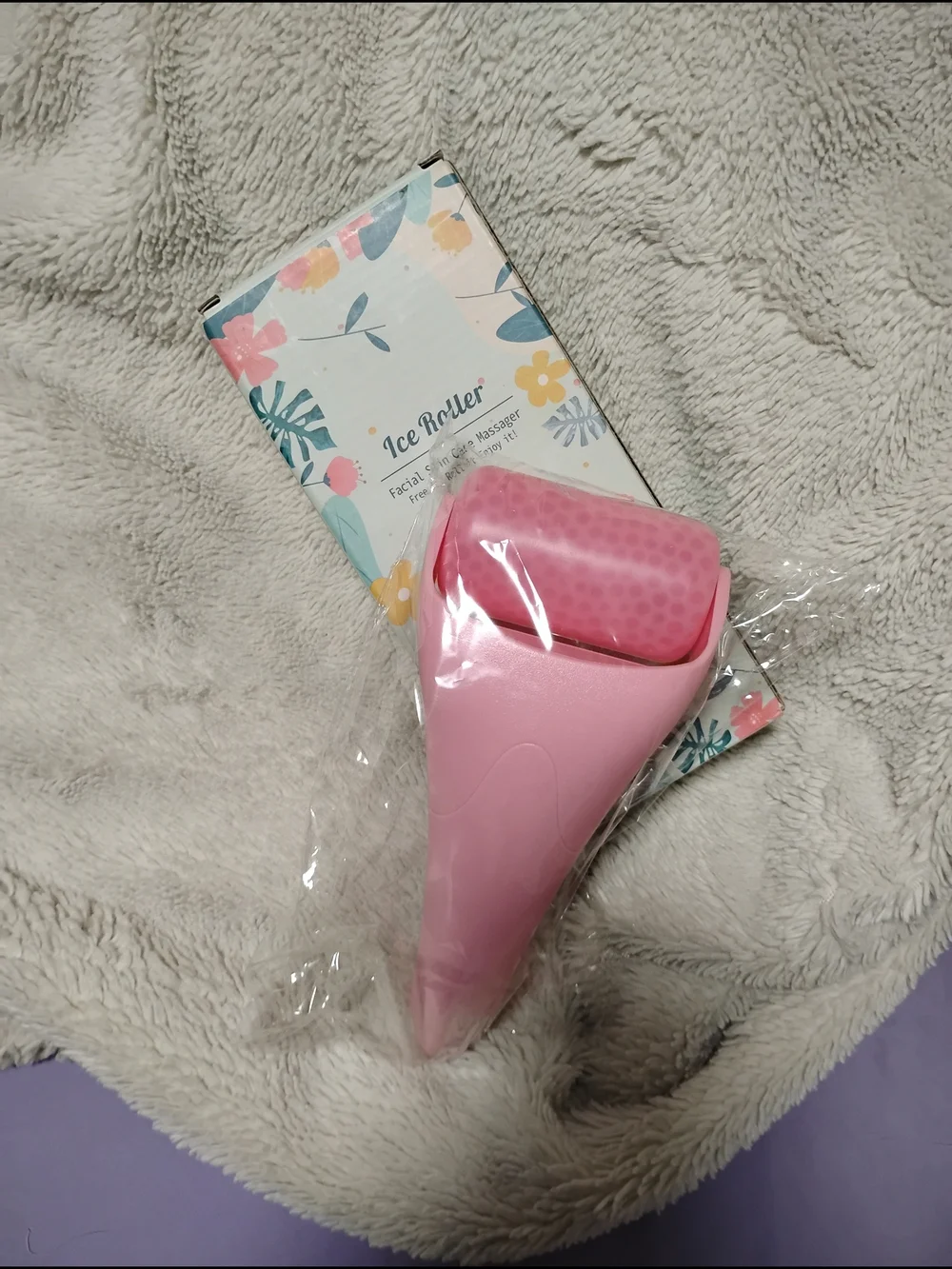 Facial Massager - NIB Pink Facial Ice Roller Massager Skin Care